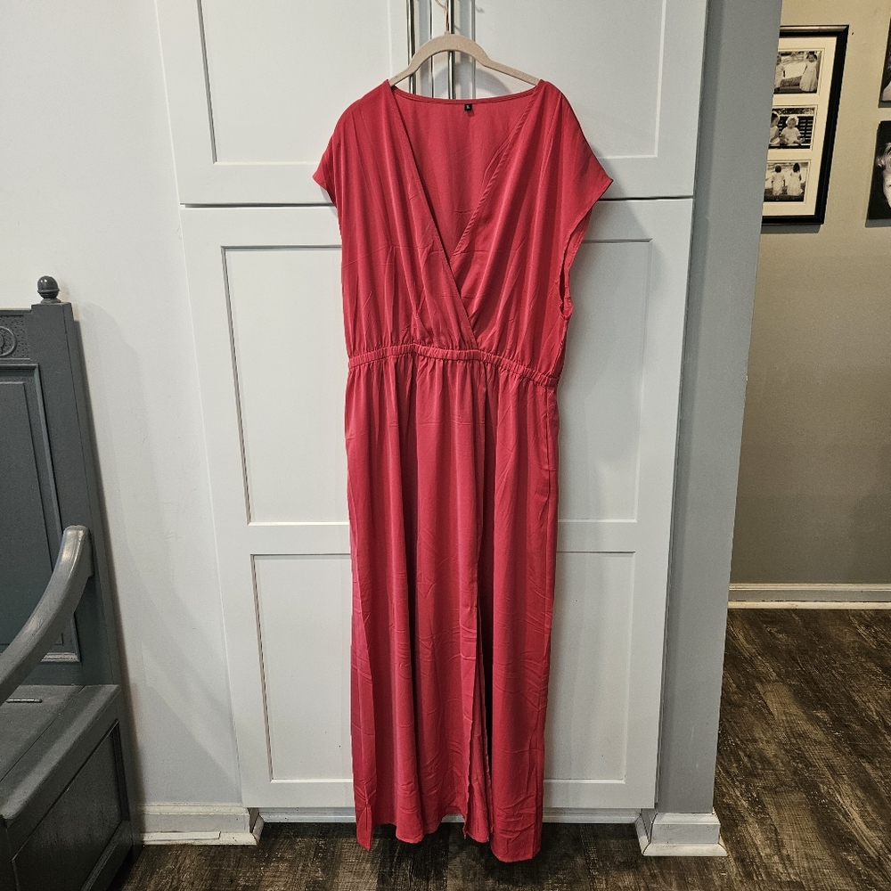 Elegant Red Maxi Dress